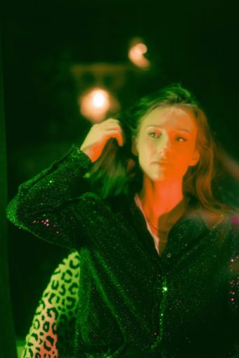 CAROLINE LOVEGLOW CONNECTS US TO A DREAM POP IN MAUVE