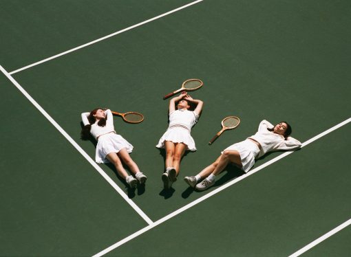 「Tennis Girls」