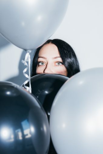 Read more about the article LADYGUNN X HRDWRKER PRESENT "As A Woman" – OLIVIA JAFFE