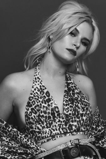 Read more about the article GRACE MCKAGAN  HAS YOUR PINK SLIPS