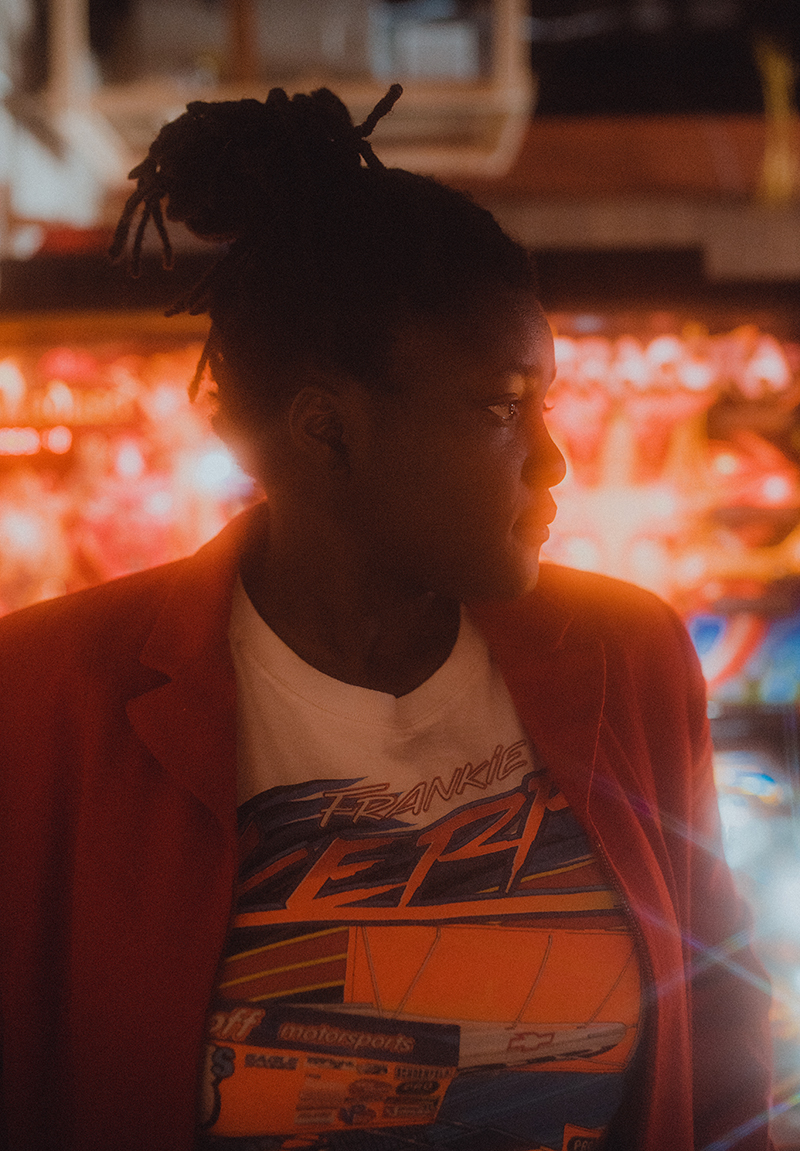 Read more about the article VIDEO PREMIERE: Joy Oladokun – "Blame"