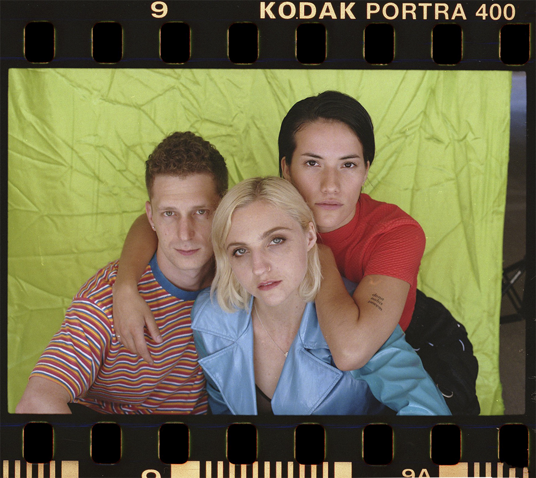 Read more about the article How FYOHNA’s “Lie Down” Explores Jealousy and Masters It