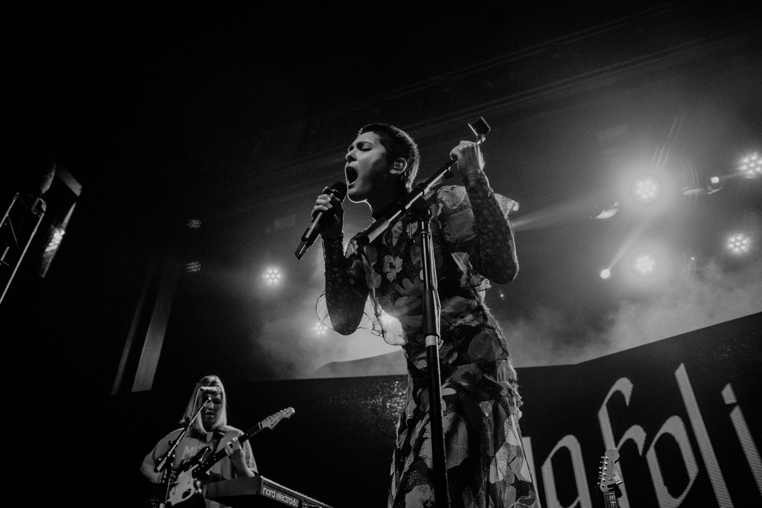 LIVE REVIEW: MIYA FOLICK & BISHOP BRIGGS @ WEBSTER HALL