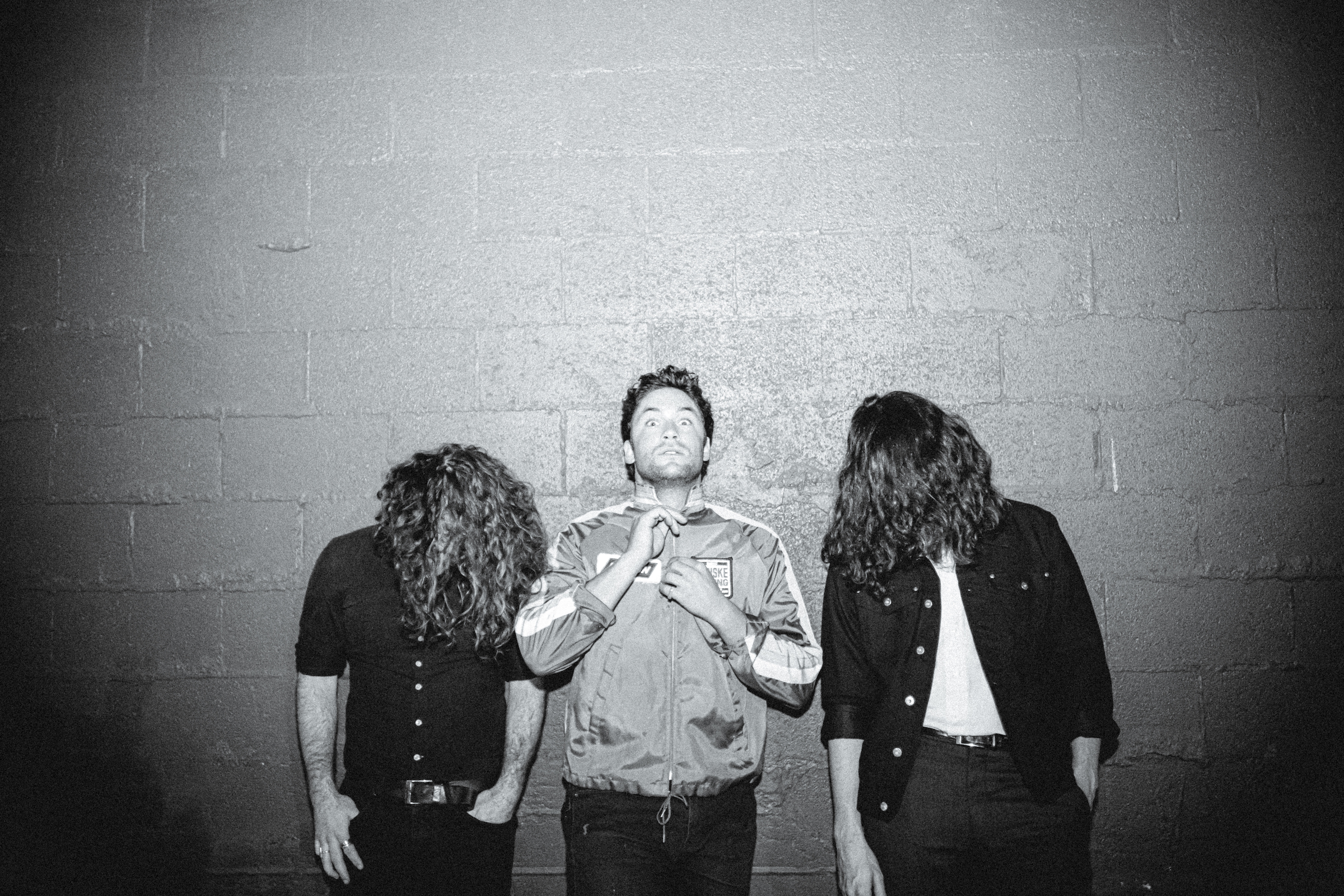 Read more about the article DANCING TONGUES SHATTERS SOCIETAL UNCERTAINTY WITH NEW SINGLE “TOO MUCH TOO SOON”