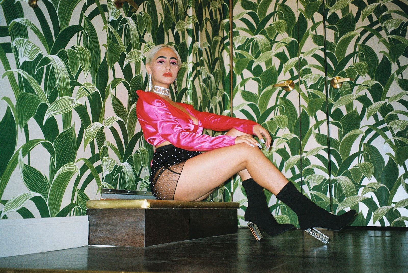 Read more about the article DISCO SHRINE COLLABORATES WITH MAGDALENA BAY FOR SUPER-JAM ‘POWER’