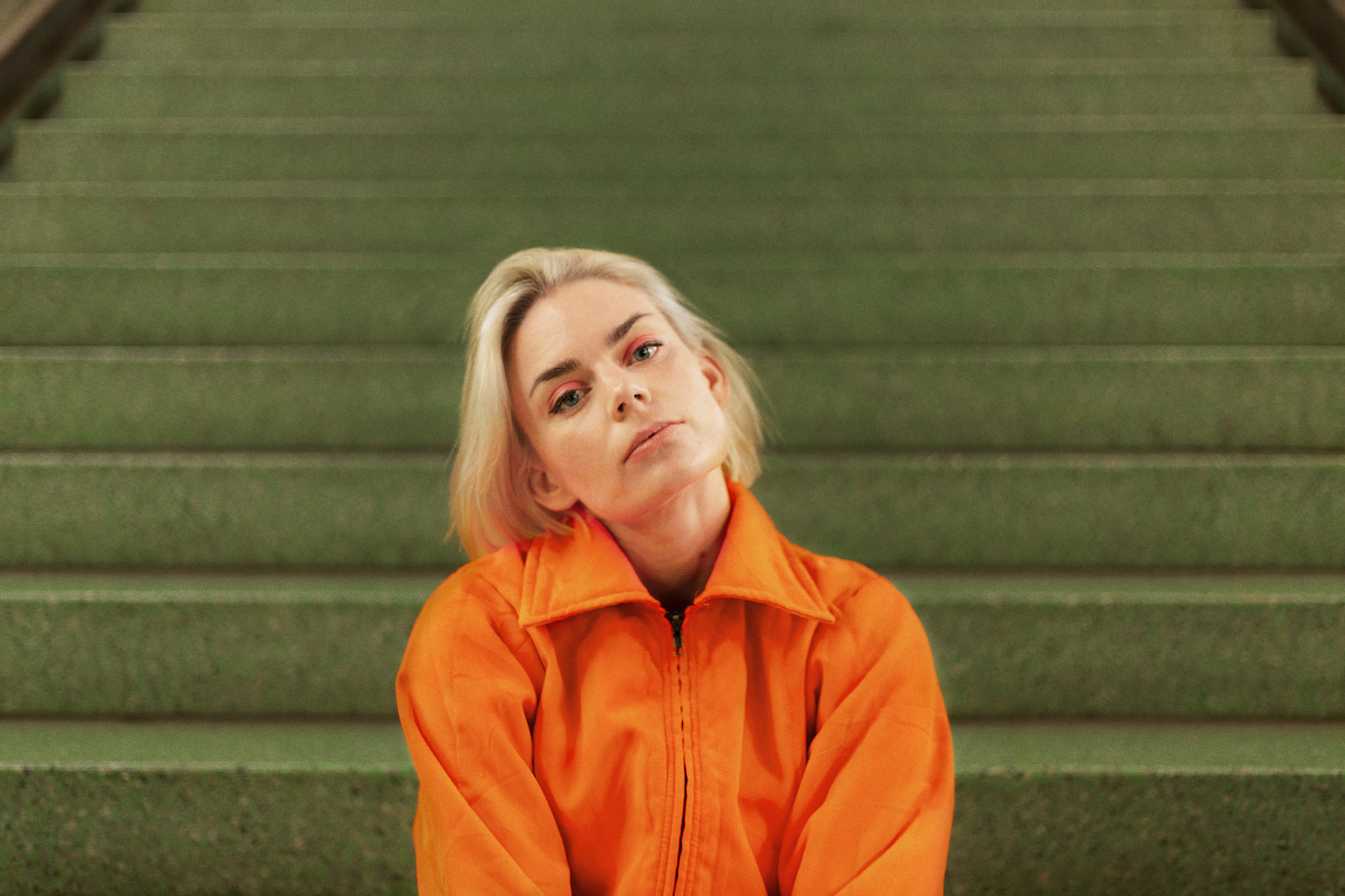 Read more about the article FRIDA SUNDEMO ON NEW GLISTENING TRACK, ‘GAZELLES,’ OFF UNRELEASED SPRING EP