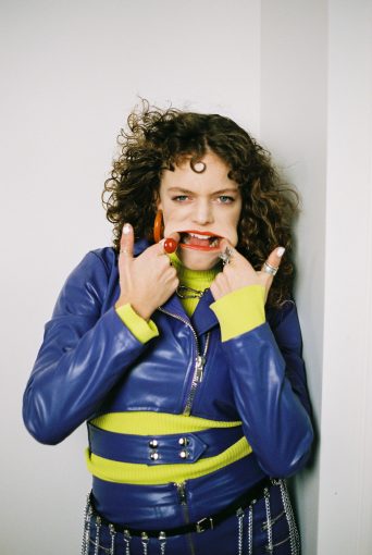 Read more about the article GETTIN’ WEIRD WITH JENN BLOSIL