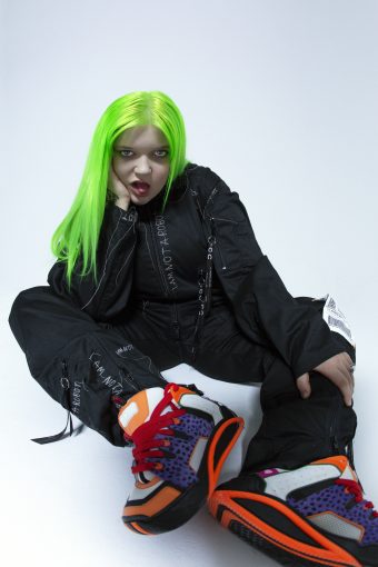 Read more about the article FINNISH POWERHOUSE ALMA ON HER BOUNDARY-BLURRING POP AND DEBUT ALBUM