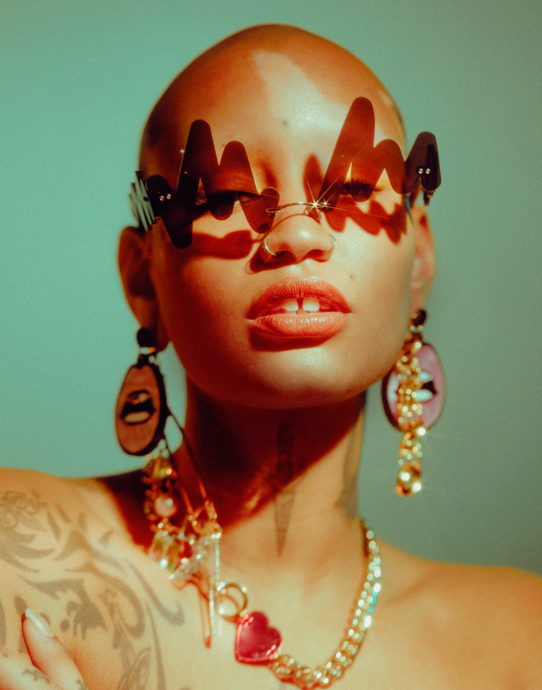 LADYGUNN – BEAM ME UP: ISLYNYC TAKES US TO ANOTHER WORLD OF INSPIRATION