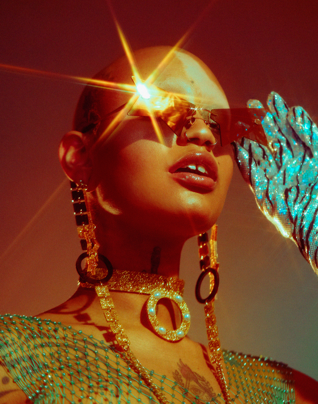 LADYGUNN – BEAM ME UP: ISLYNYC TAKES US TO ANOTHER WORLD OF INSPIRATION