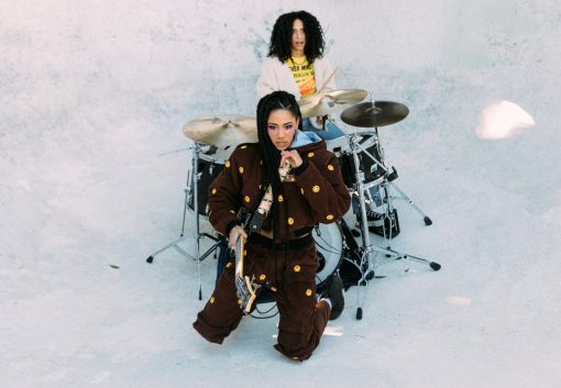 Read more about the article WEEKLY PLAYLIST: HERZIEN + ZUNAI’S INTROVERT PLAYLIST