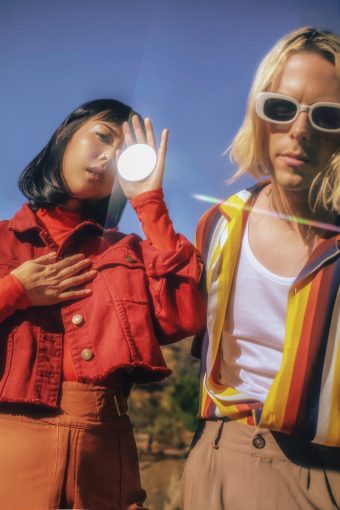 Read more about the article THE NAKED AND FAMOUS DISCUSS LINE-UP CHANGES AND EMOTIONAL NEW ALBUM