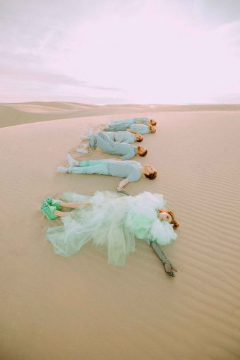 Read more about the article SUPER-GROUP MISTERWIVES REMIND US OF THE POWER OF GROWTH, FROM THE INDIVIDUAL TO THE COLLECTIVE
