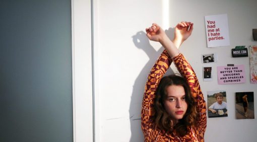 Read more about the article VALENTINA CY MAKES SPLASH WITH “BAD”