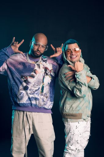 PASS THE MIC CON JOWELL & RANDY (IN SPANISH)