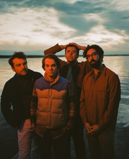 Read more about the article GET “HUNG UP” ON THE ELWINS’ RIVETING NEW VISUALS