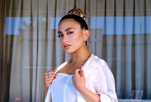 Read more about the article Q & HOLIDAYS: ALLY BROOKE