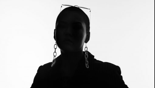 Read more about the article CHLOE TANG’S “WALK YOU OUT” EXPLORES THE TORMENT OF LIVING WITH AN EX