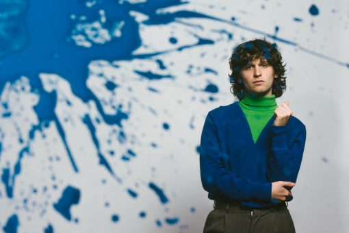 Read more about the article BRISTON MARONEY TRIES TO UNDERSTAND BEAUTY IN NEWEST ALBUM