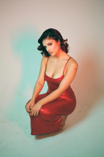 Read more about the article CHLOE FLORENCE EXPOSES PART OF HER SOUL WITH EP “EGO PLEASER”