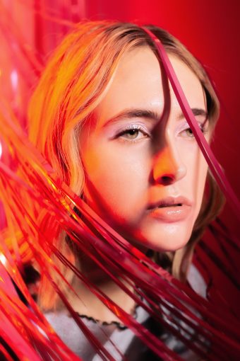 Read more about the article RYAN WRIGHT IS ALL ART AND TIMELESSNESS WITH HER SINGLE “U WERE NEVER MINE”