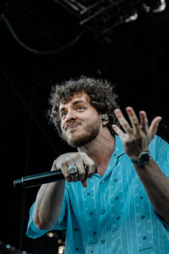 Read more about the article A CLOSER LOOK AT OUTSIDE LANDS 2022: EVERYTHING YOU MISSED DAY 2