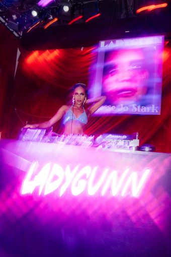 Read more about the article LADYGUNN PRESENTS: A SPOOKY SOIRÉE WITH JESSE JO STARK, SPONSORED BY BELVEDERE + ARTSPACE @ THE PUBLIC