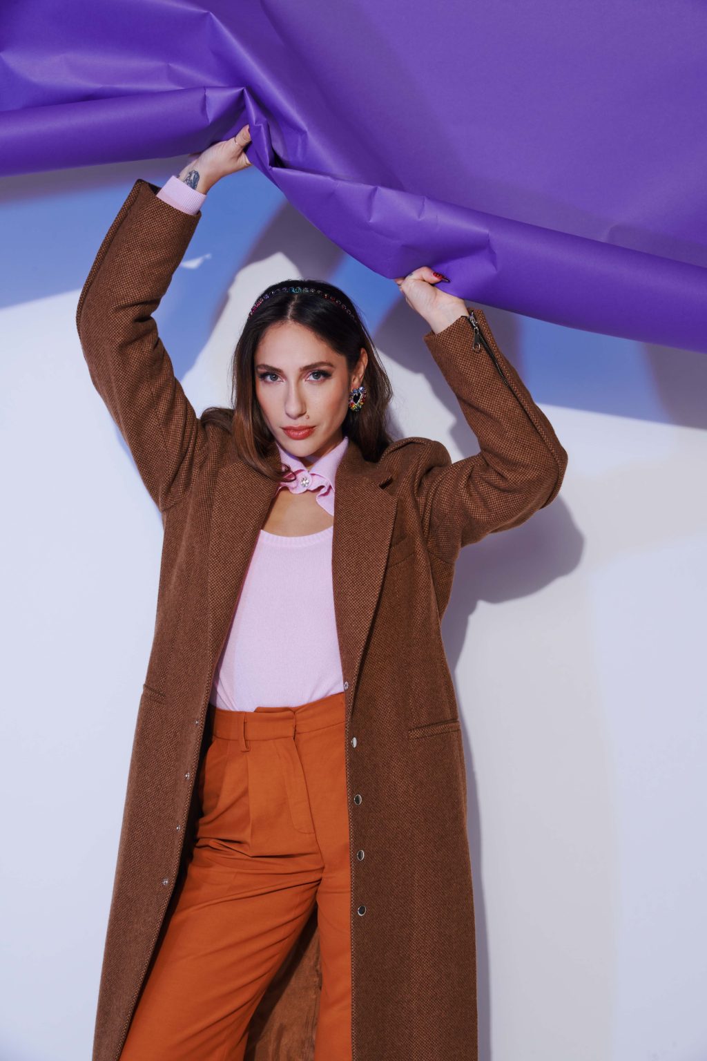 LADYGUNN – Real Talk With Tefi Pessoa