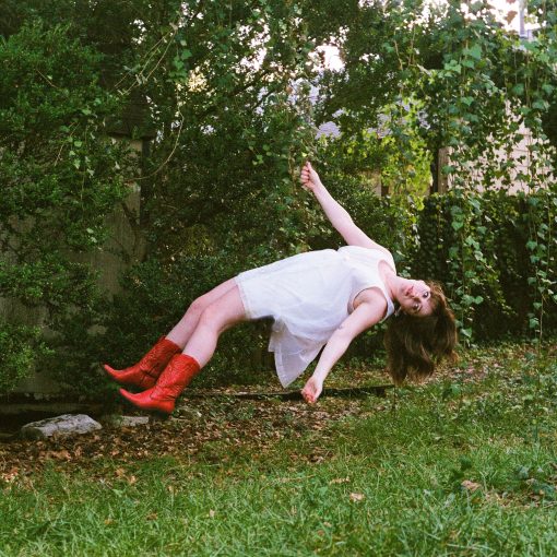 Read more about the article CAELIN TALKS TO US ABOUT HER LATEST EP “SAVE ME FROM ME”