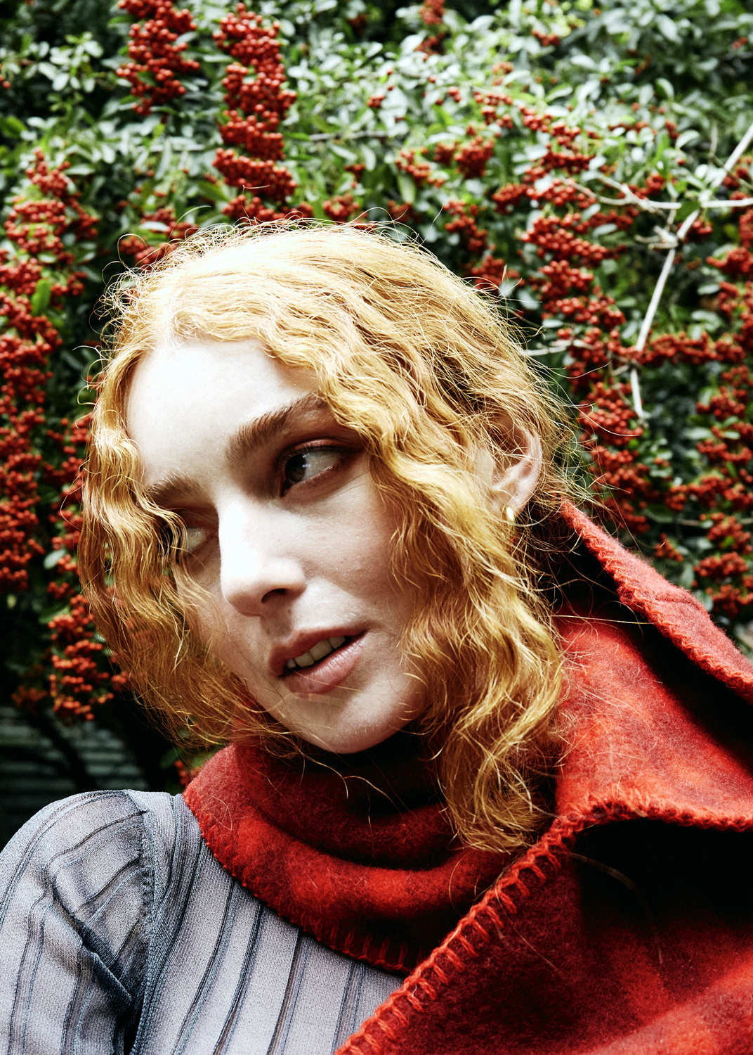 Read more about the article SWEATER WEATHER