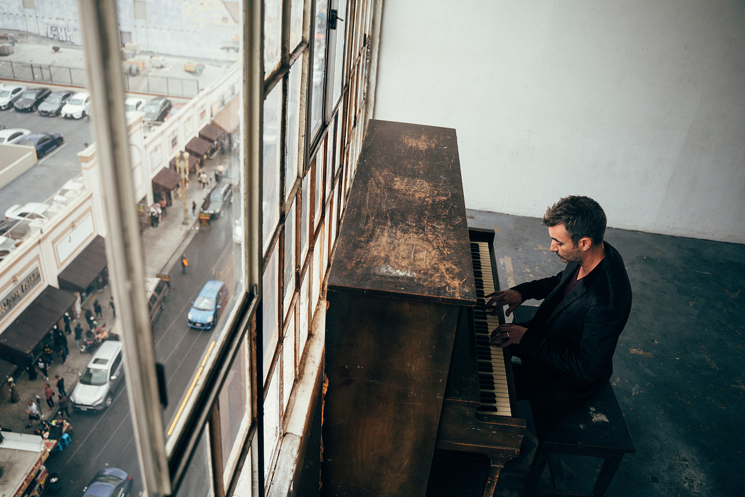 Read more about the article Discovering Connections and Human Relationships With Ships Have Sailed’s New Single “Walking Into Walls”
