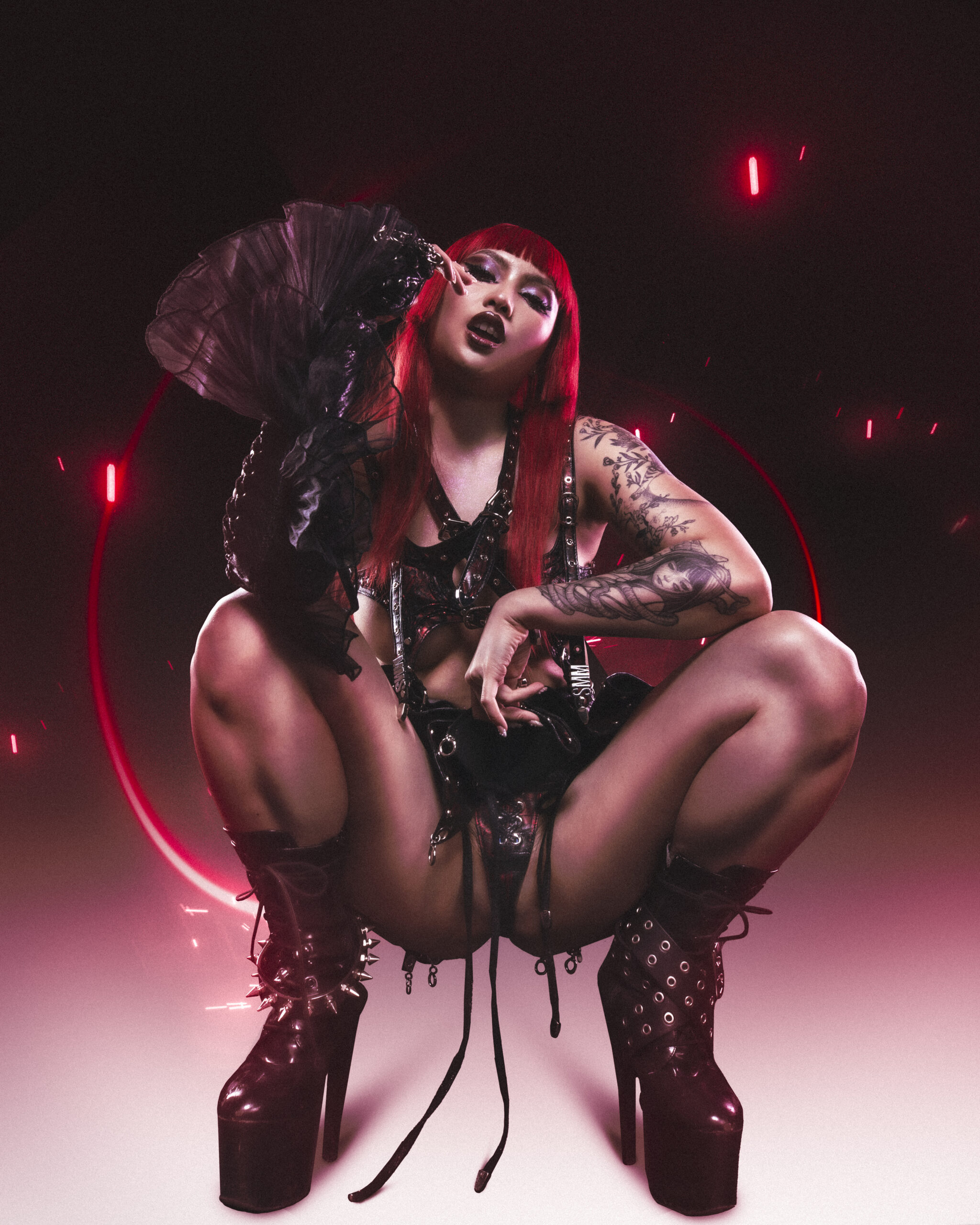 Read more about the article EXPLORE THE CAPTIVATING WORLD OF TOMIE, NYC’S HOTTEST FEMME DOMME