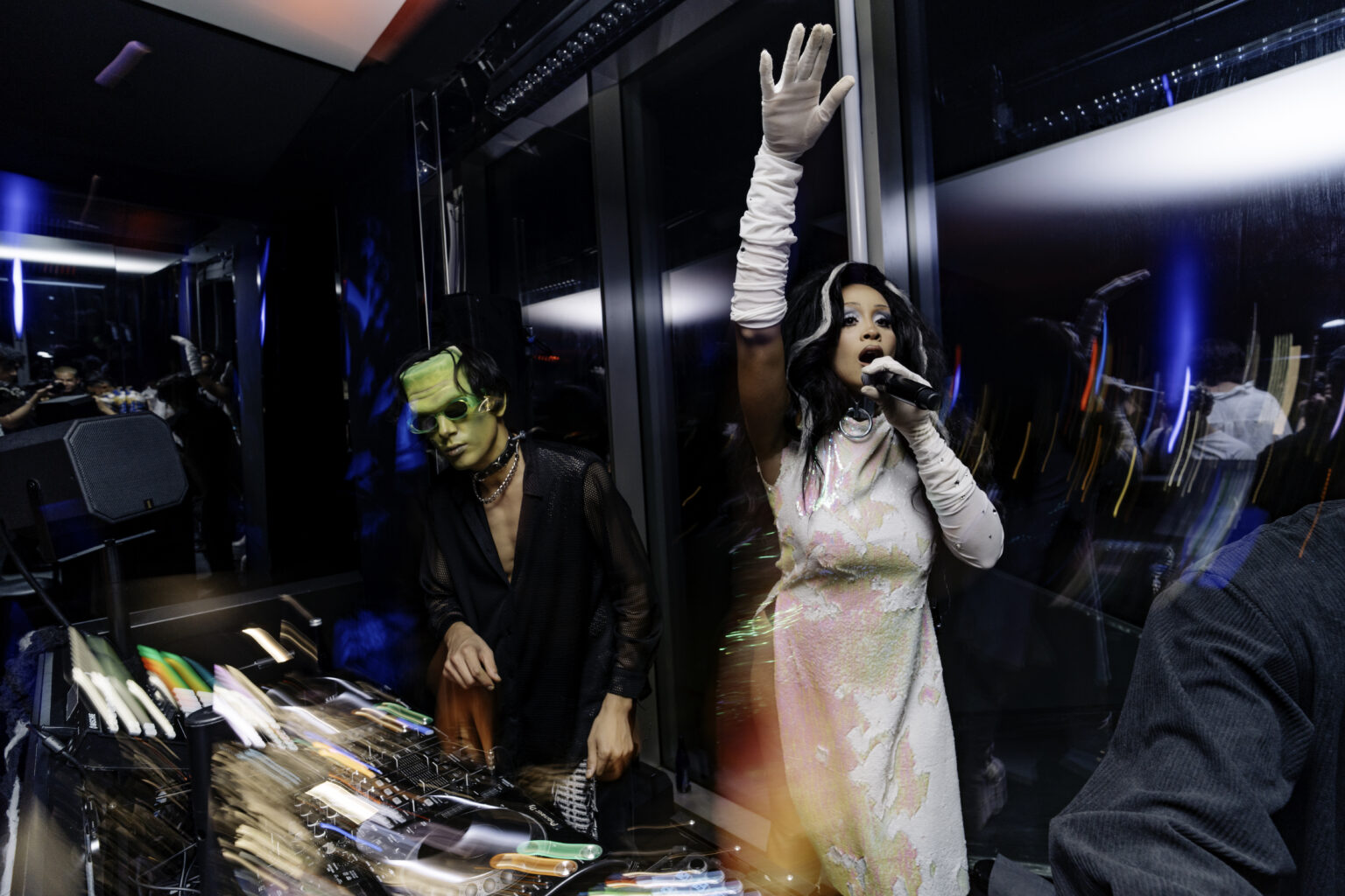 Read more about the article LADYGUNN’s Ultimate Guide to NYC’s Spookiest Halloween Parties