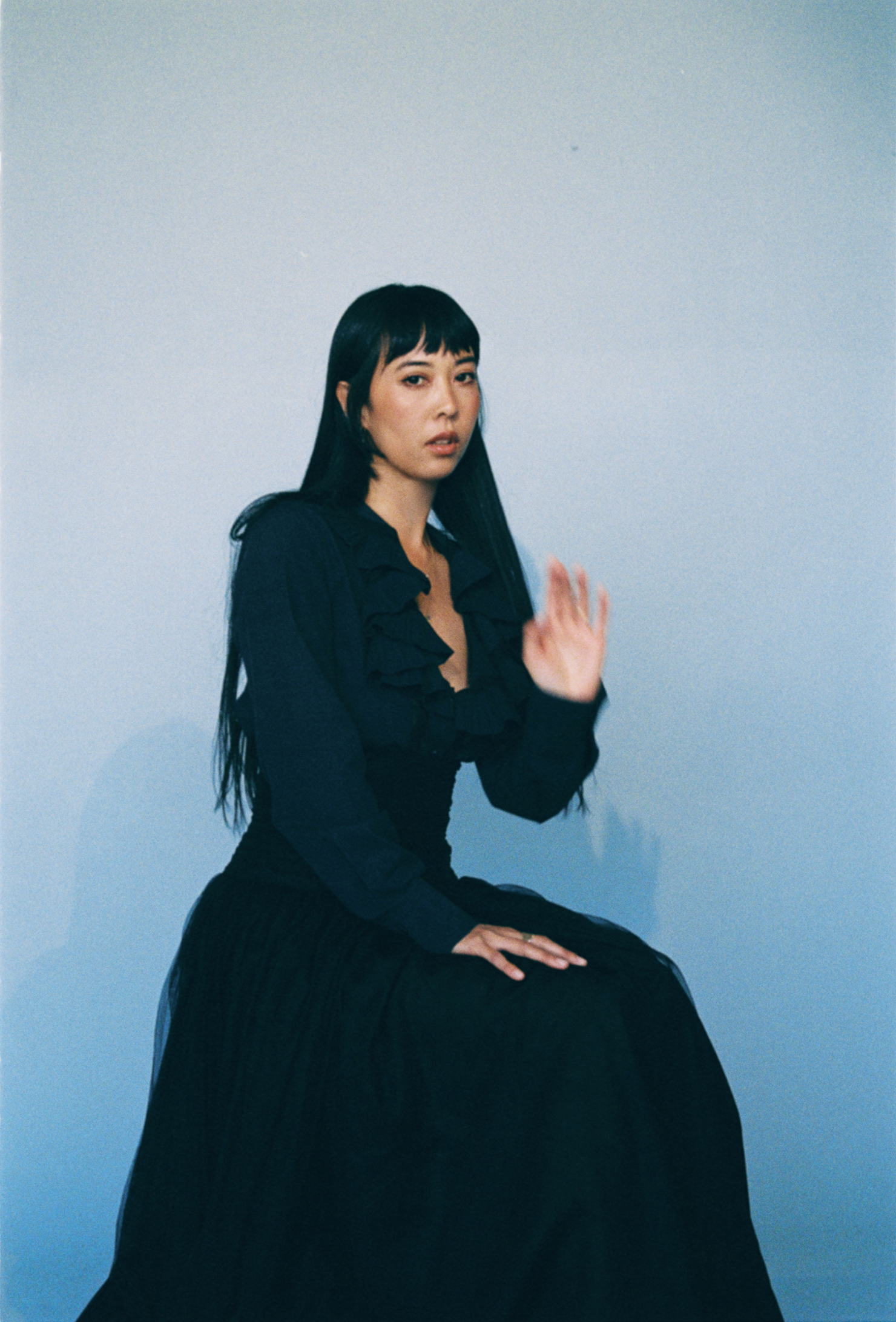 Read more about the article A New Chapter: Alisa Xayalith Drops “What The Hell Do We Do Now?” from Upcoming Album “Slow Crush”