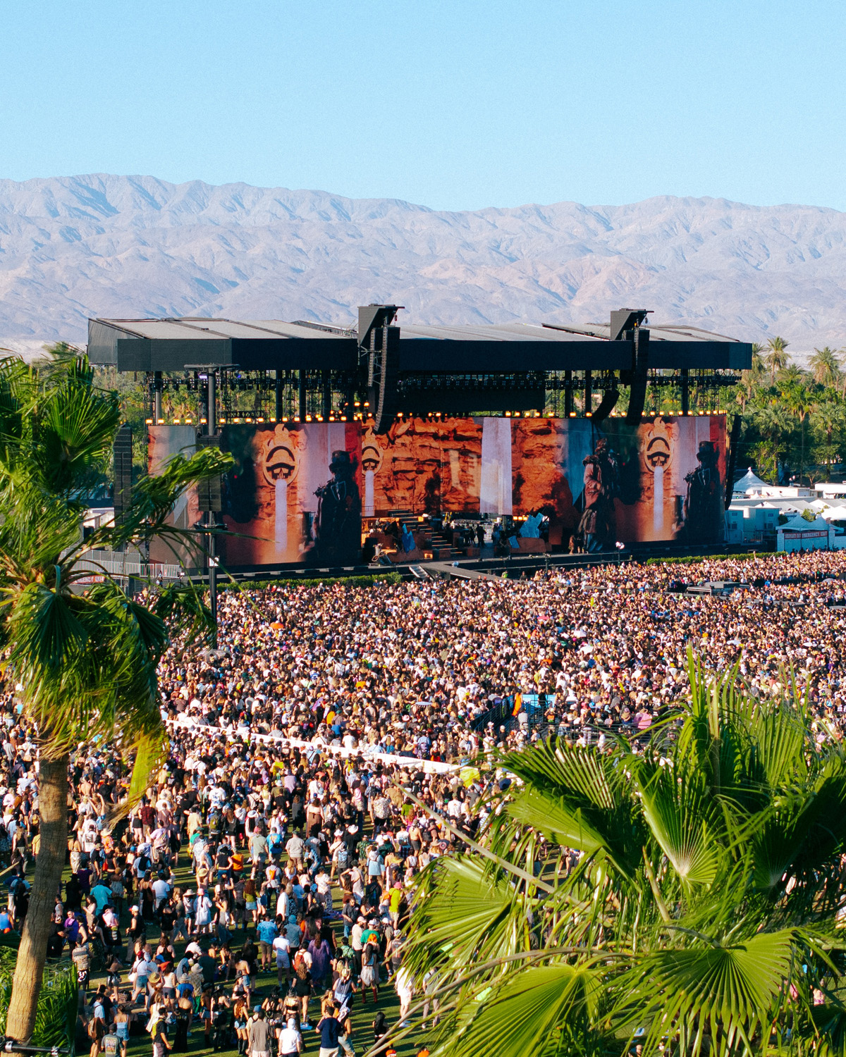 Read more about the article LIVE REVIEW: COACHELLA 2025 — THE BEST OF WEEKEND TWO