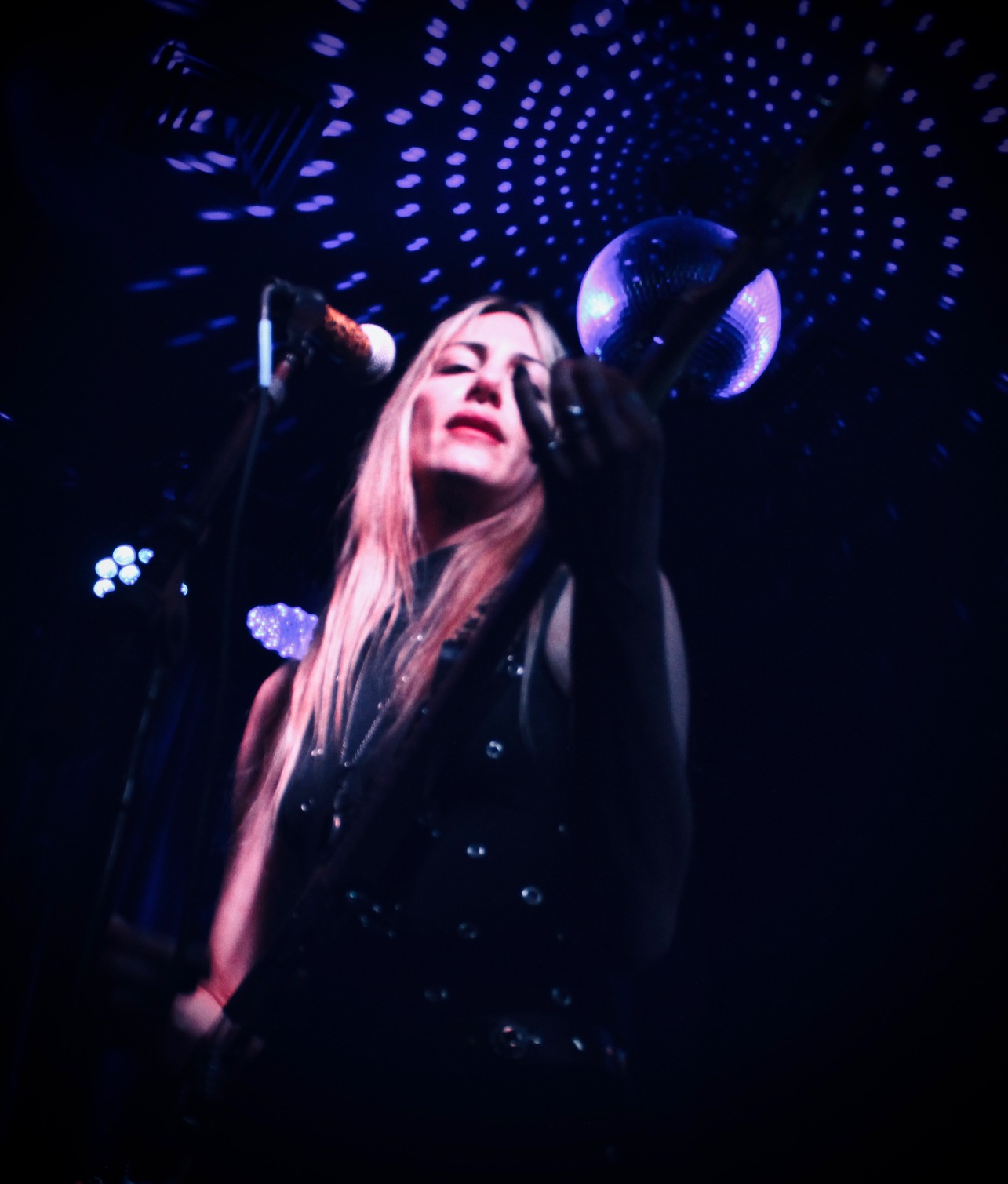 Read more about the article Kabuki Love Makes a Raw Comeback with “Silver Eyes”