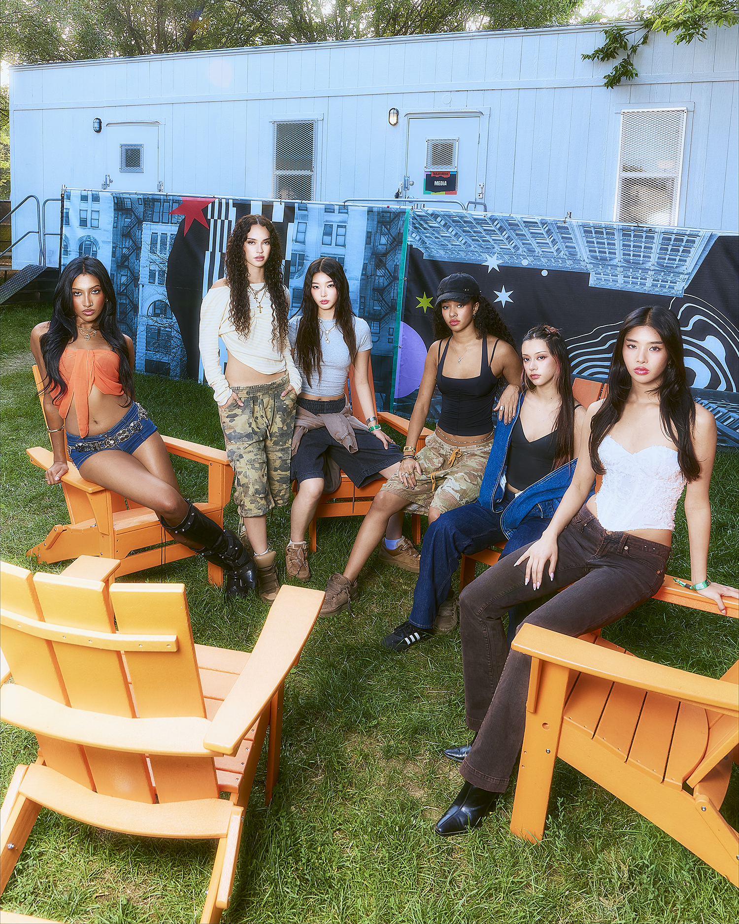 Read more about the article LOLLAPALOOZA 2025: K-POP QUEENS, RISING POP STARS & VIRAL SENSATIONS RULE THE WINDY CITY
