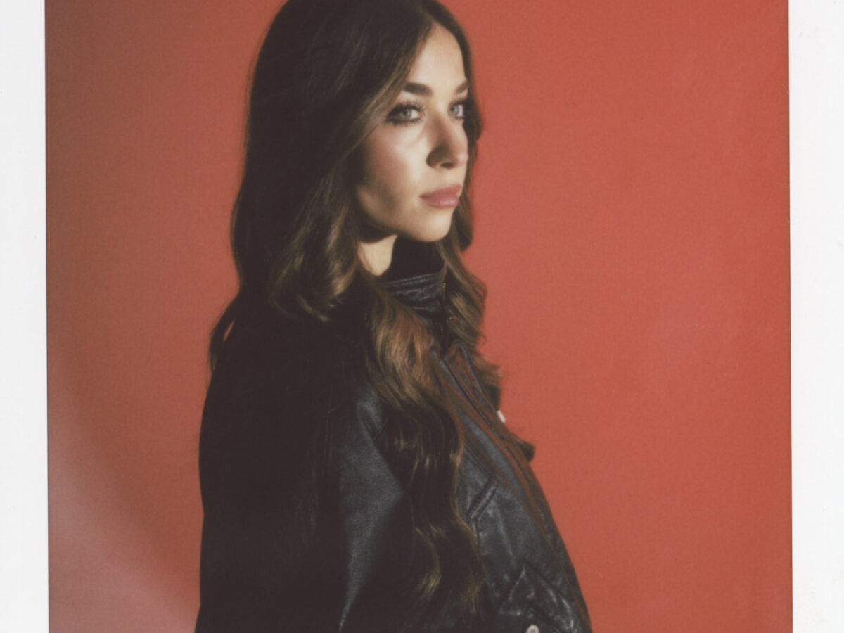 LADYGUNN – RACHEL GRAE'S SECOND CHAPTER IS EMOTIONAL AND