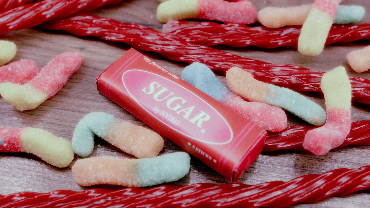 Read more about the article NYIKO CONFRONTS DESIRE AND CONTROL ON NEW SINGLE “SUGAR”