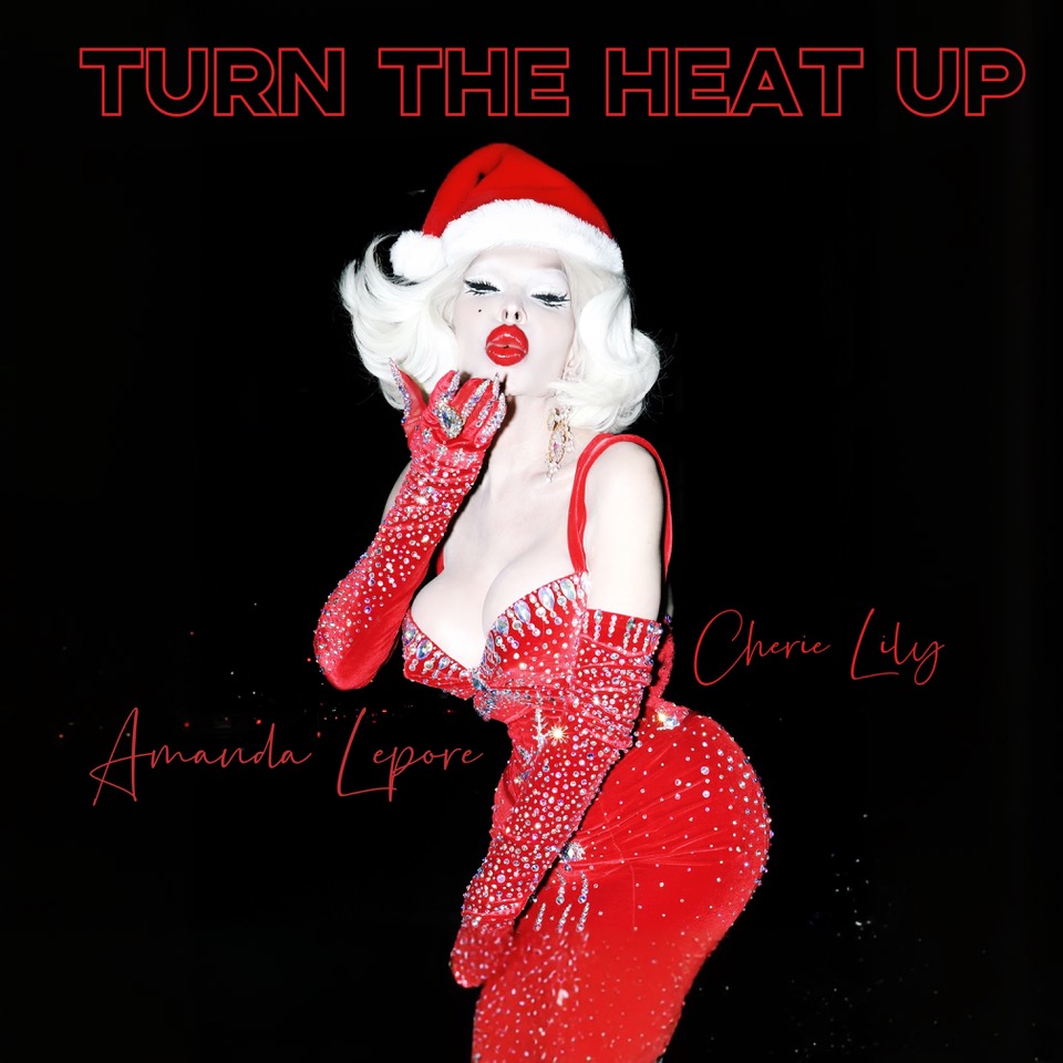 Read more about the article Amanda Lepore Redefines Holiday Seduction with New Remix, “Turn The Heat Up”!
